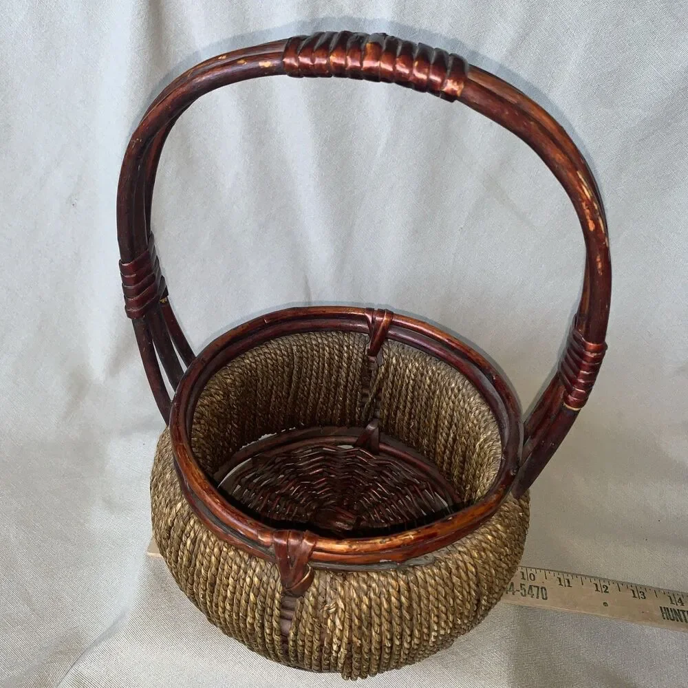 Woven Wicker  & Jute Rope Basket Round w/ Handle 10”D x 12”H Rustic Country Farm